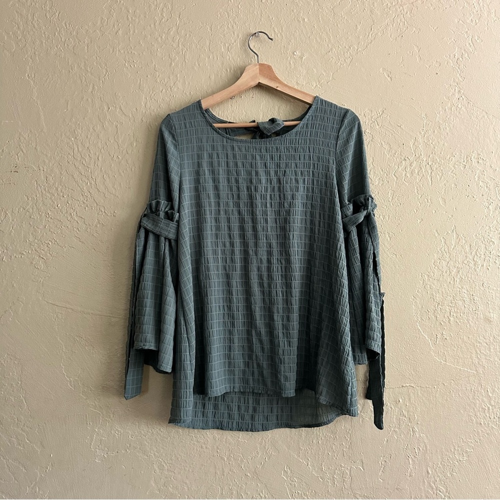 entro Olive Green Textured Tie-Sleeve Blouse